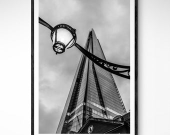 Elegant Monochrome Print: The Shard, London Skyline at Dawn with Vintage Street Light