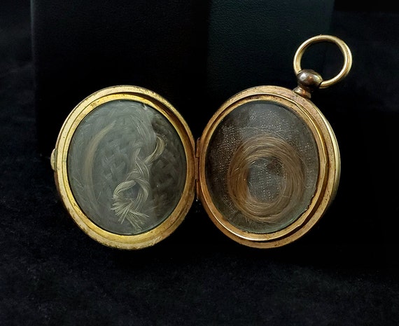 Antique Victorian HUGE Gold Filled Locket with Da… - image 3