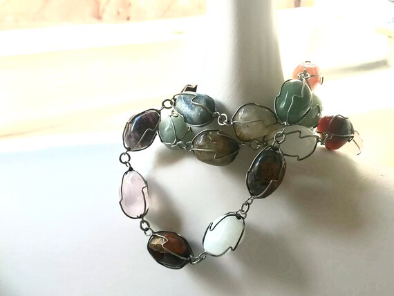 Assorted agate wire necklace. Multi-coloured neck… - image 4