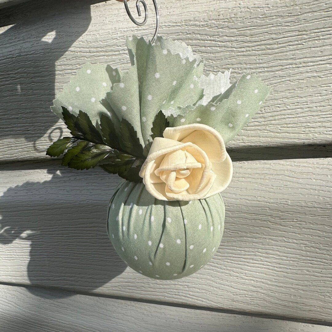 Sola Wood & Dried Leather Leaf Fern Ornament Etsy