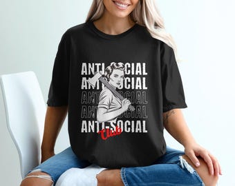 Camiseta con colores cómodos del Anti Social Club: camiseta con gráficos retro