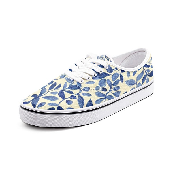 Blaues Blumenmuster, Delfter Muster, Unisex Leinen Low Cut Loafer Sneakers, florales Design