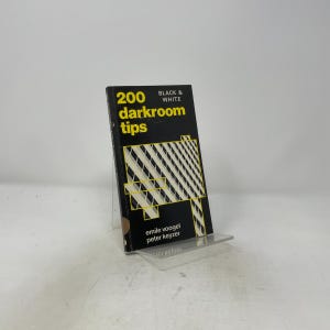 Two Hundred Darkroom Tips by Voogel Emile and Peter Keyzer PB First Thus Paperback Very Good 1977 515005