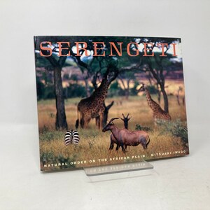 Serengeti by Mitsuaki Iwago Paperback 1st PB 5th Like New 1987