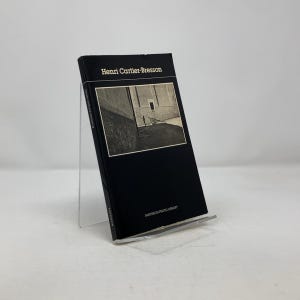 Henri Cartier-Bresson por Michael Brenson PB Primeira edição Brochura Muito bom 1985 304398