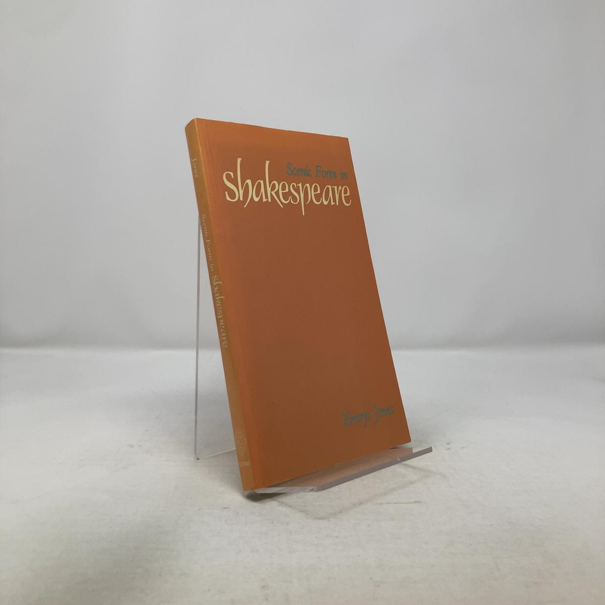 洋書 SCENIC FORM IN SHAKESPEARE Scenic Form in Shakespeare by Emrys Jones PB First Thus Paperback