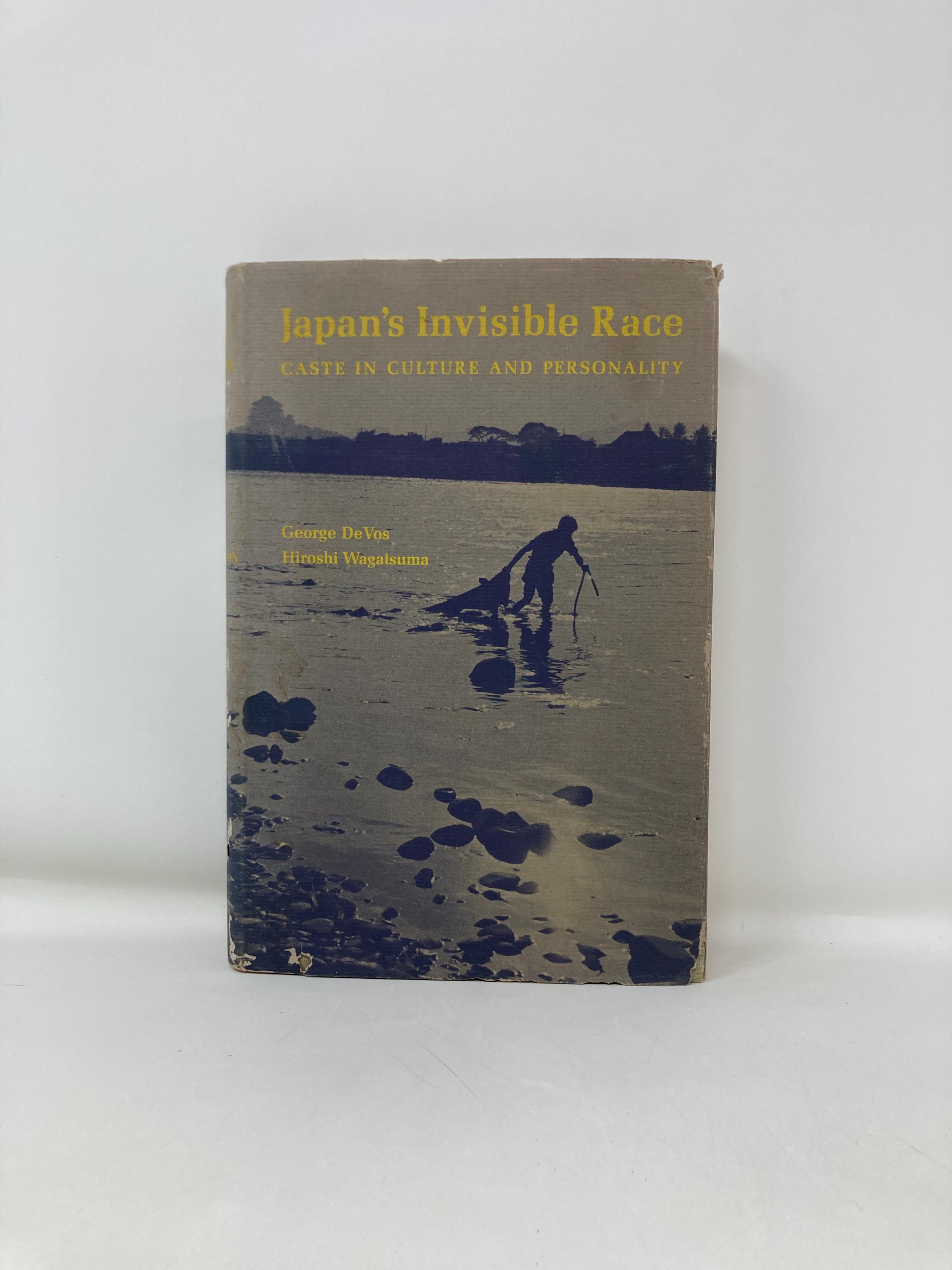 洋書 Japan's Invisible Race Japan's Invisible Race 【公式通販】
