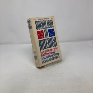 Socialism In America by Albert Fried PB First Edition Paperback Very Good 1970 309903