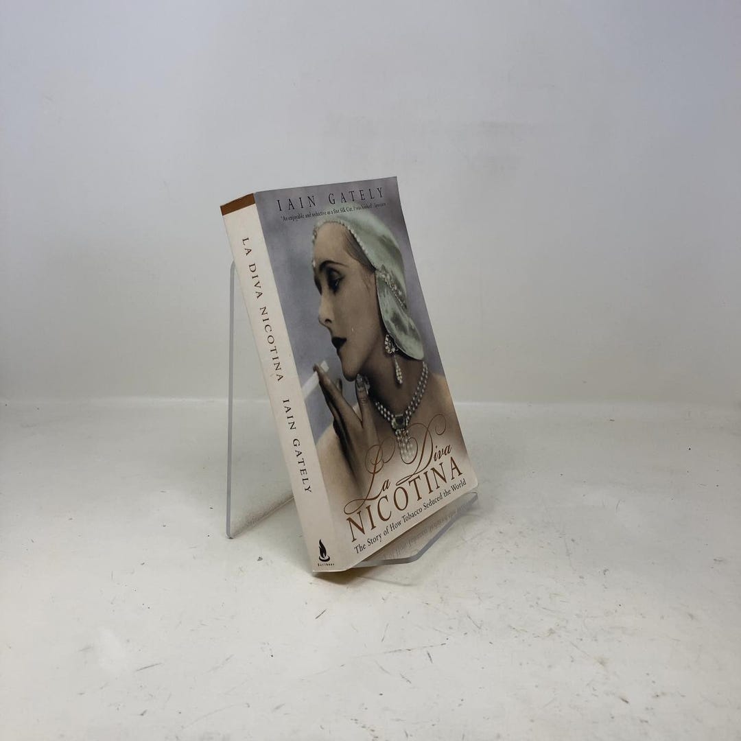LA Diva Nicotina by Iain Gately PB First Thus Paperback Very Good 2001  326676