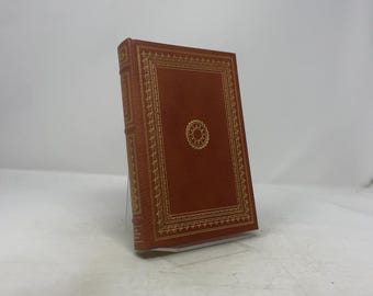Sherwood Anderson - Winesburg, Ohio by Sherwood Anderson HC First Thus Hardcover Like New 1980 351364