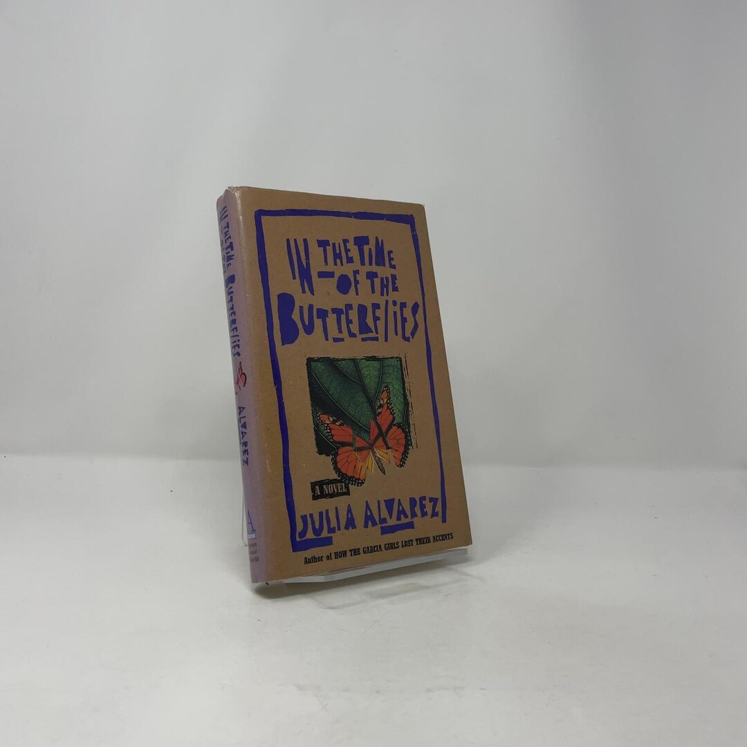 In the Time of the Butterflies by Julia Alvarez Signed PB First Edition ...