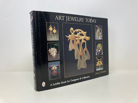 Brooches (Hardcover) Ancient and Romano-British Brooches.