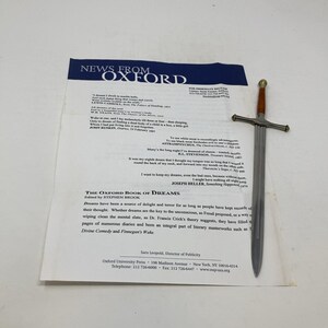 The Oxford Book of Dreams by Stephen Brook PB First Thus Paperback Very Good 2002 304325