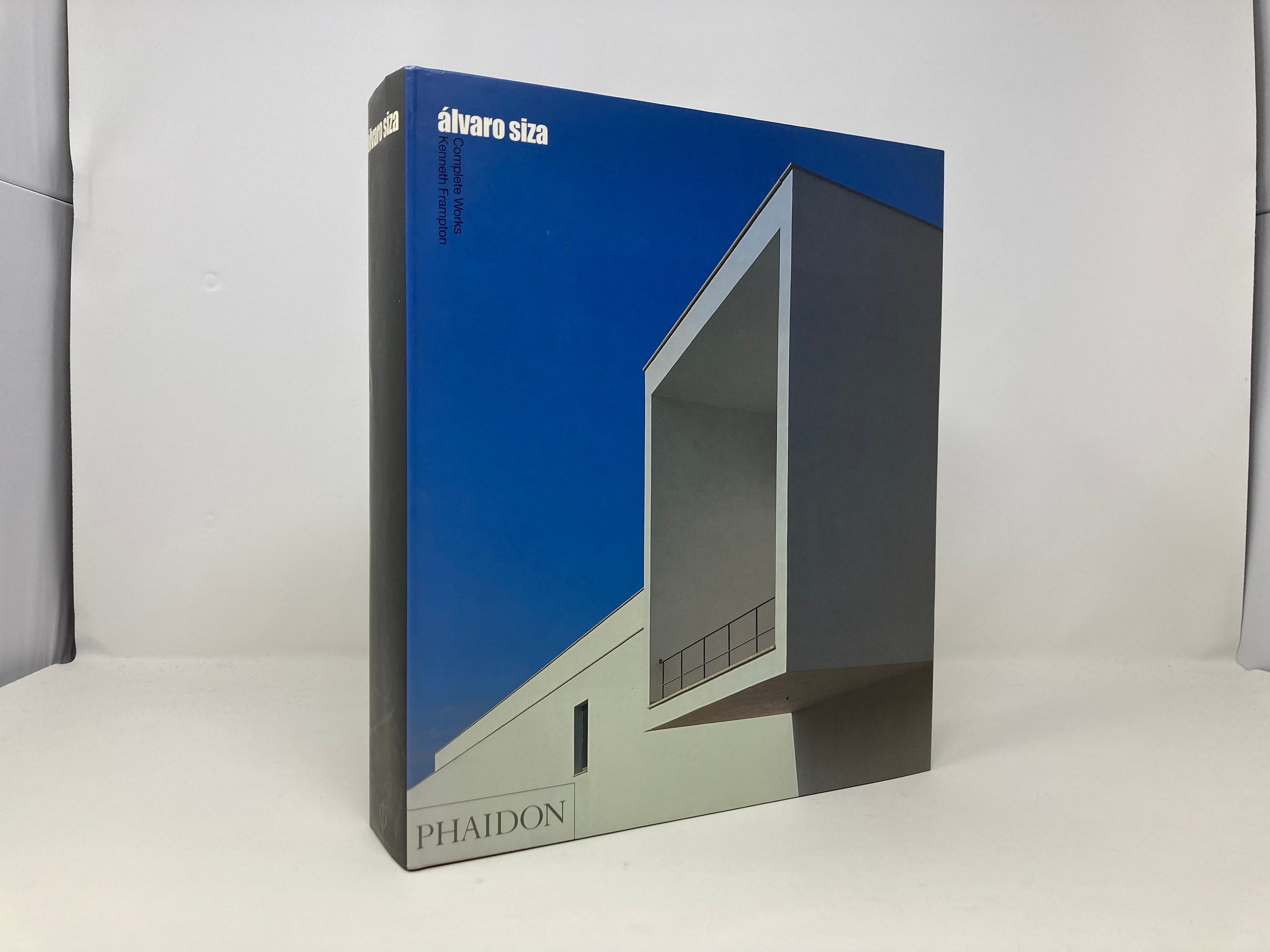 Alvaro Siza by Kenneth Frampton HC Hardcover 1st First LN Like New 2000  144377