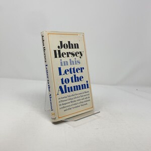 Carta a los exalumnos de John Hersey HC Primera edición Tapa dura Muy buena 1970 309250