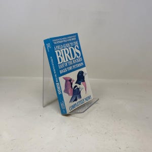 Peterson Field Guides to Eastern Birds, 4th Edition by Roger Tory Peterson  PB First Thus Paperback Very Good 1980 326843