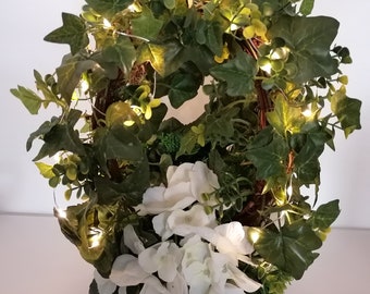 Composition florale artificielle, pot de vigne et de lierre avec hortensias n°44