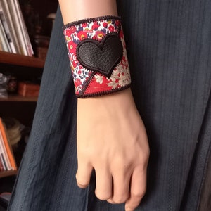 ITH cuff bracelet heart embroidery design