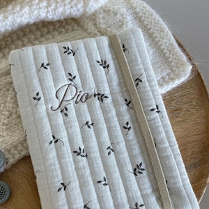 Housse de protection  pour carnet de santé matelassée  - Pour toute la famille y compris vos animaux (bébé, enfant, parents, chien, chat)