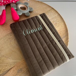 Funda protectora para cartilla sanitaria acolchada - Para toda la familia incluidos sus animales (bebé, niño, padres, perro, gato)