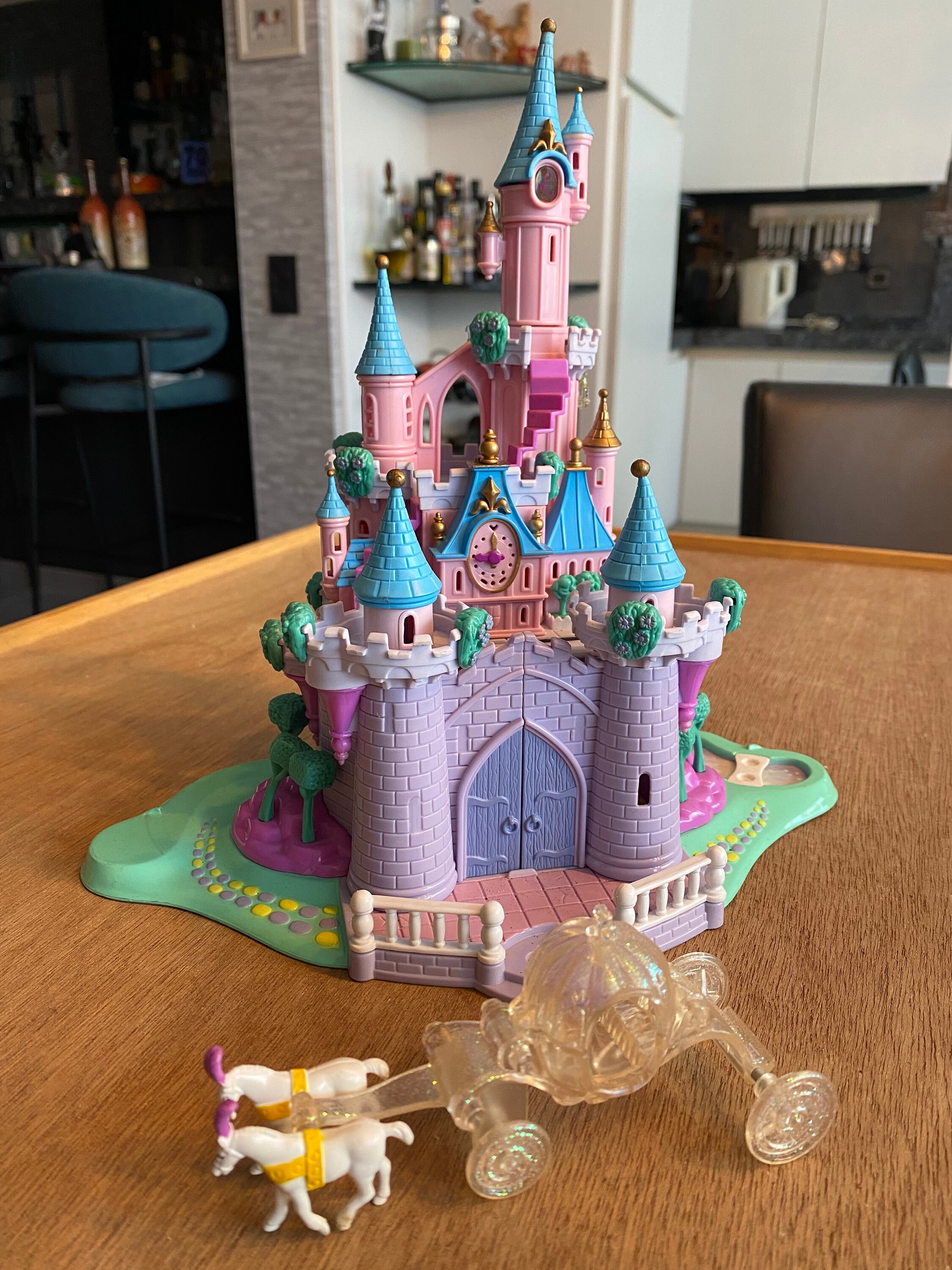 Vintage 1990's Polly Pocket Disney's Cinderella Enchanted Castle Stock  Photo - Alamy