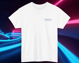 T-shirt à logo brodé inspiré de Tron Legacy | T-shirt graphique rétro-futuriste de science-fiction | Vêtements pour jeux et conventions Neon Grid