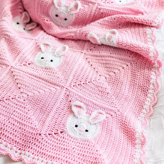 CROCHET PATTERN + VIDEO | Crochet Bunny Blanket Pattern | Crochet Patterns by Maisie and Ruth | Pdf Pattern in English & Español / Spanish