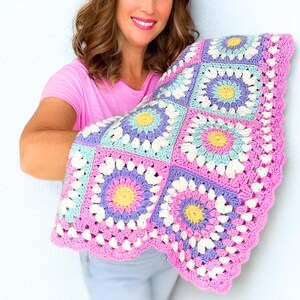DIY crochet baby shower gift idea – Radiant Rays Baby Blanket PDF pattern