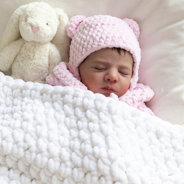 Crochet Baby Blanket Pattern, Super Chunky Blanket Pattern by Maisie and Ruth | *Instant Download* | **PATTERN ONLY**