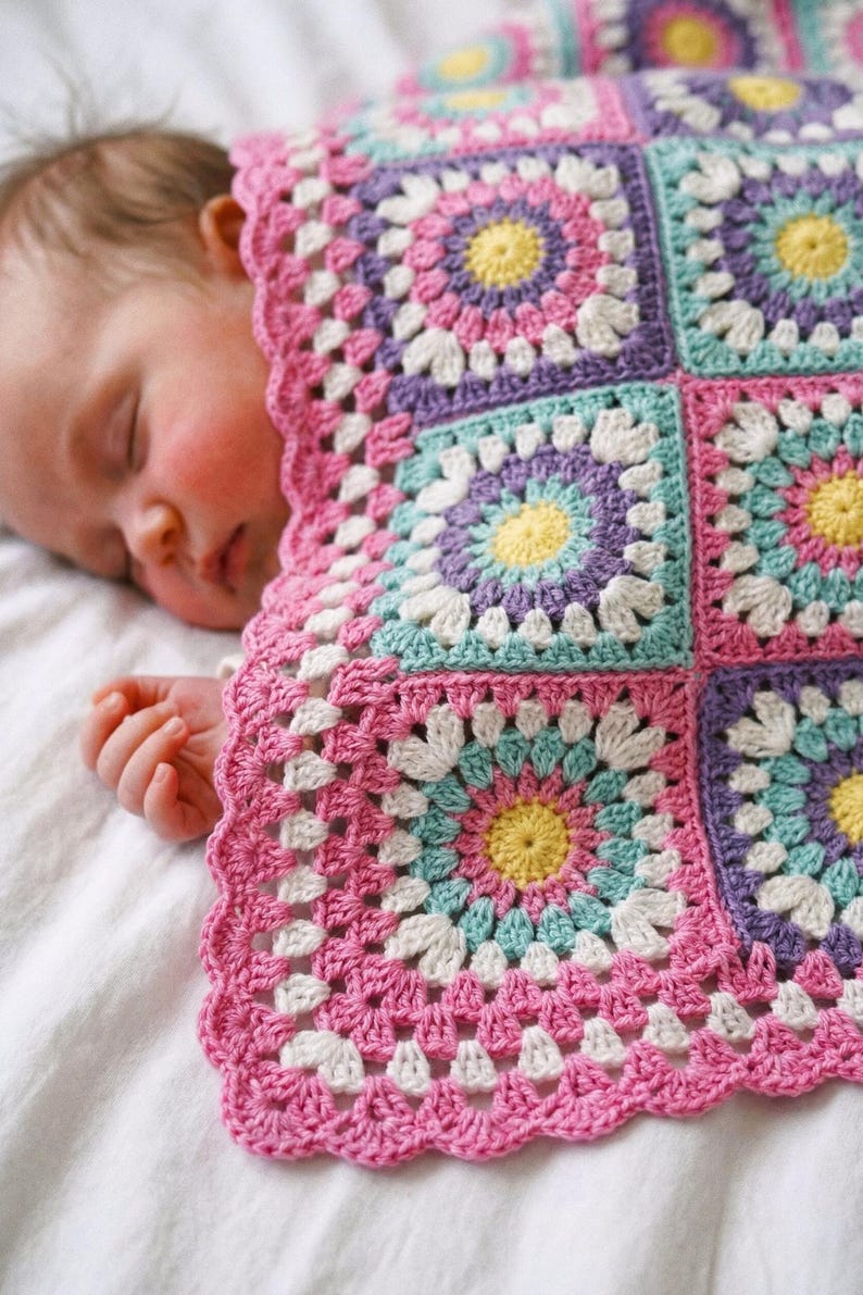 Crochet Baby Blanket Pattern | PDF + Video Tutorial | Easy Sunburst Granny Square | Baby Shower Gift image 10