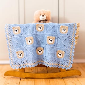 Beginner-friendly crochet baby blanket pattern