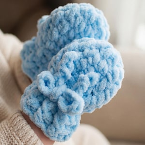 Crochet Pattern PDF | + Video Tutorial | Cozy Cloud Baby Mittens | Newborn to 12 months