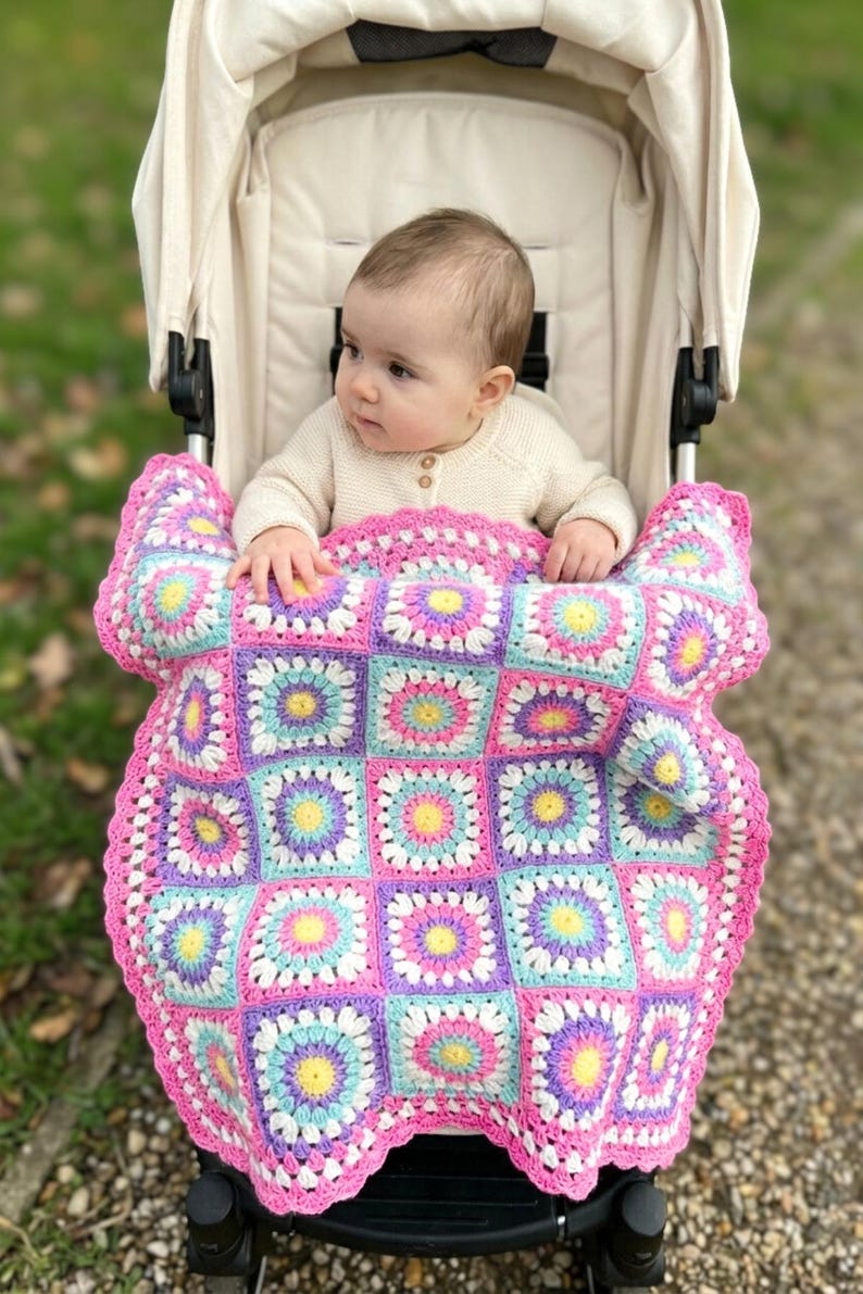 Crochet Baby Blanket Pattern | PDF + Video Tutorial | Easy Sunburst Granny Square | Baby Shower Gift image 3