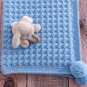CROCHET PATTERN + VIDEO | Easy Chunky Crochet Baby Blanket Pattern | Beginner Crochet Patterns by Maisie and Ruth | *Instant Download*