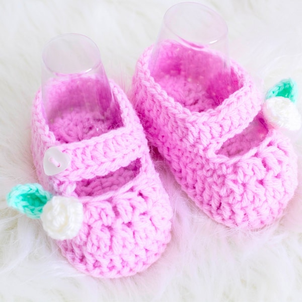 Crochet Baby Booties Pattern, Crochet Baby Shoes, Crochet Mary Jane Shoes Pattern by Maisie and Ruth | *Instant Download* | **PATTERN ONLY**