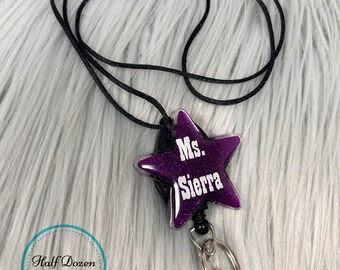 Carrete de insignia de maestro estrella, vinilo brillante, insignia de identificación personalizada
