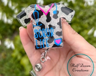 Carrete de insignia de enfermera con purpurina y estampado de vaca, insignia de identificación personalizada