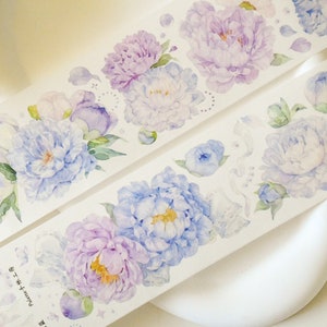Washitape met blauwe en paarse bloemen|Koudblauwe pioenroos|Lens van 100 cm|Scrapbooking|Journaling|