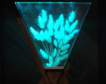 Flover resin lamp, Epoxy lamp, Bunny Tail Lagurus Ovatus, Desk Lamp, Epoxy, Wood Art, Custom Night Light, Personalized Night Light