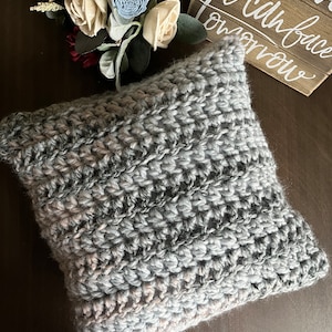Home Sweet Home Crochet Throw Pillow Pattern | Throw Pillow Crochet Pattern | Pillow Cover | Home Decor | Beginner Crochet Pattern | Pillow