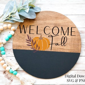 Welcome Fall Door Sign SVG/PNG, Autumn Home Decor, DIY Cut File, Digital Design