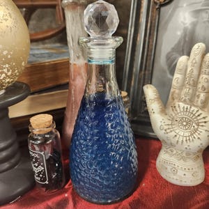 Decorative Potion Bottles: Assorted Styles