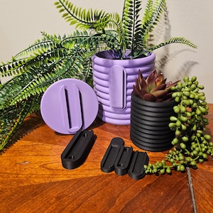 The Poppy | Wall Planter with Hidden Drip Tray | Succulent Pot | Desk or Wall Mountable | Wall Mount Kit Included | Free US Shipping!