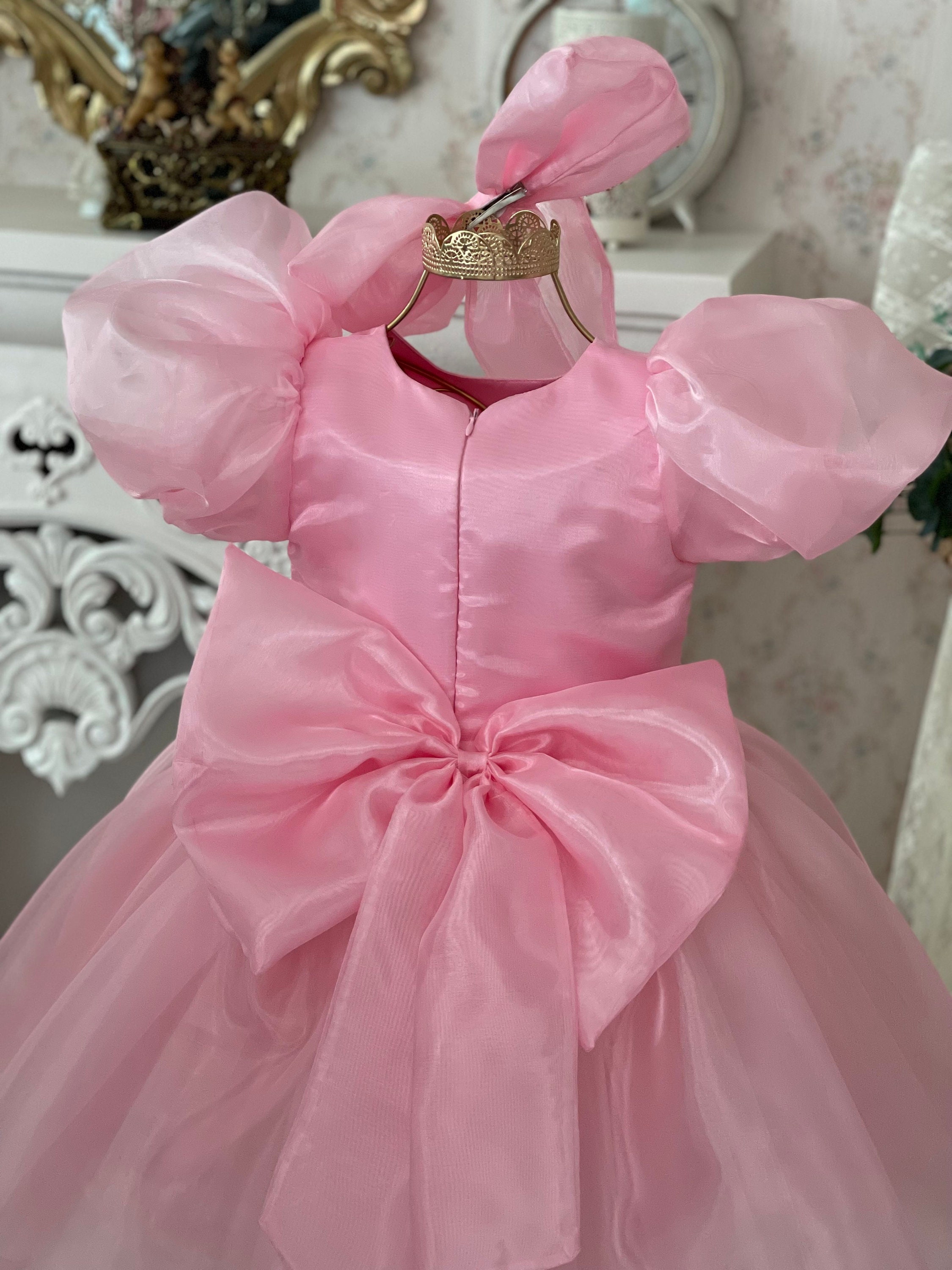 open lace back dress Women Fairy Puffy Tulle Maxi Dress Cute Pink Sleeveless Lace Mesh Smocked  Ruffle Tutu Dress Cocktail Party Prom Dress (Color : Pink, Size : XL.) at  Amazon Women's Clothing store main image 1