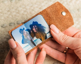 Photobook Leather Keyring, Personalized Gift for Him, Photo Keychain, Small Photo Album Key chain with 14 Photos, Unique Picture Keyholder