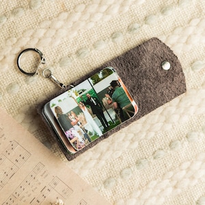 Mini photo album - 14 Photo, Custom Leather Keychain, Small Album Keychain, Photo Memory Gift, Personalized Gift, Picture Album Keychain