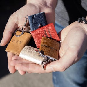 Picture Keychain - Photo Book Key chain, Gifts for Him, Personalized Leather Keyring for Man,  14 Photo Holder, Anniversary Gifts for Men
