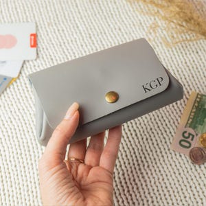 Carteras pequeñas para mujer, billetera vintage gris con cierre a presión, billetera de cuero para mujer, billetera para dama, mini monedero, billetera práctica