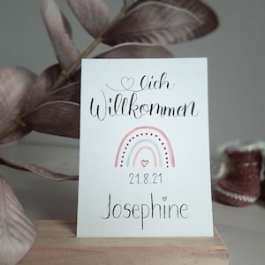 Personalisierte Karte zur Geburt "Herzlich Willkommen" Handlettering Aquarell Regenbogen
