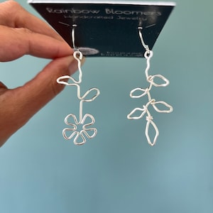 Mismatched Ohrringe, Blumen und Reben Ohrringe, Handgemachte Ohrringe, Geschenke für Frauen